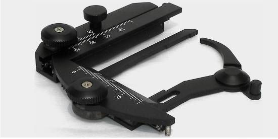 SOIF BK-POL Trinoküler Alttan ve Üstten Aydınlatmalı Polarize Ataçmanlı Mikroskop